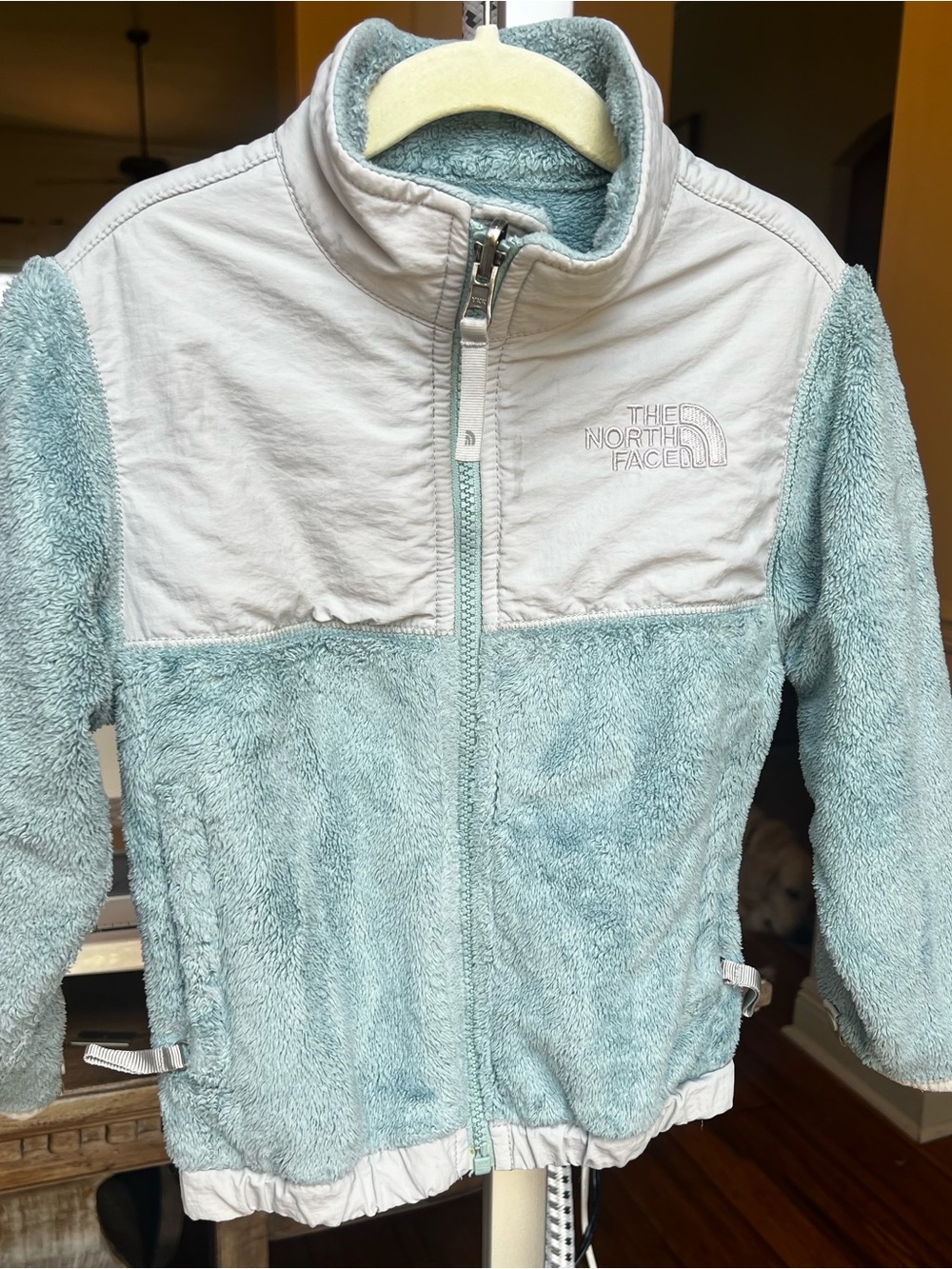 The North Face silkie soft jacket XXS EUC toddler